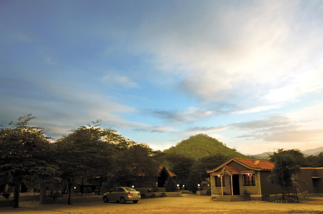 Mc Resort Wildlife Resort Bandipūr エクステリア 写真